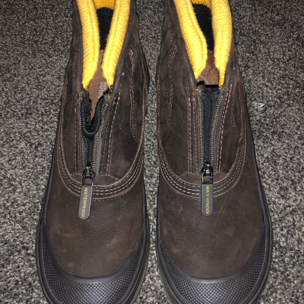 Clarks Muckers - Picture 2 of 4